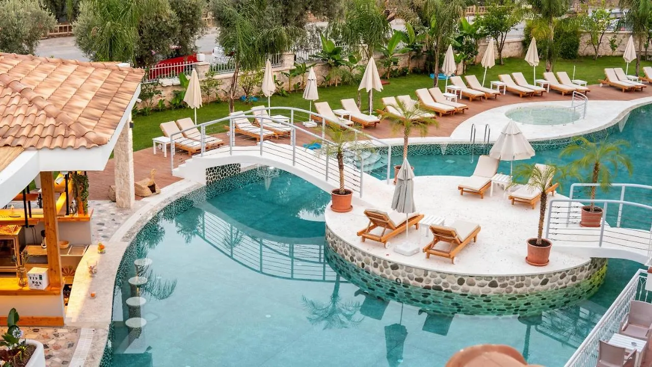 La Boutique Maya Олудениз 4*,