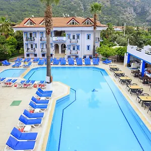 Akdeniz Beach Otel